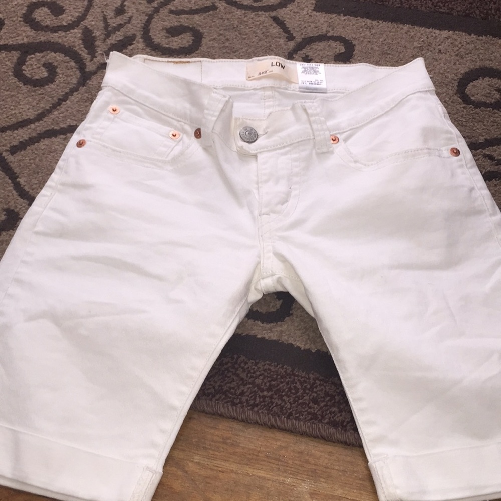 Vintage Levi’s 542 long cuffed jean shorts